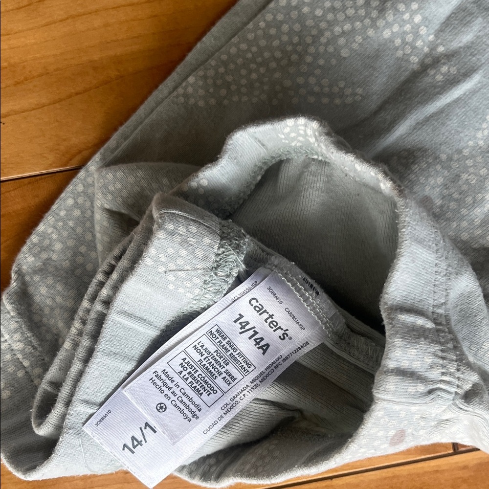 Carter's pj set 14